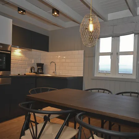 Sea منتزه العطل